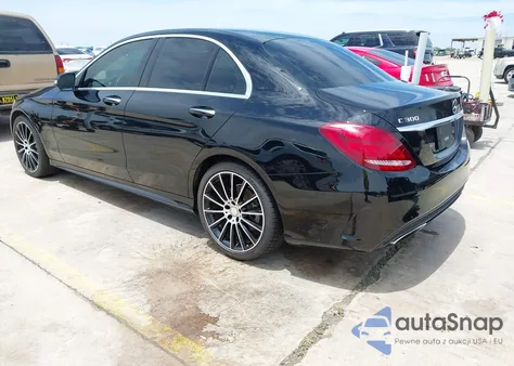 2015 Mercedes-Benz C 300 4Matic/Luxury 4Matic/Sport 4Matic from USA, damaged, VIN 55SWF4KB0FU014603